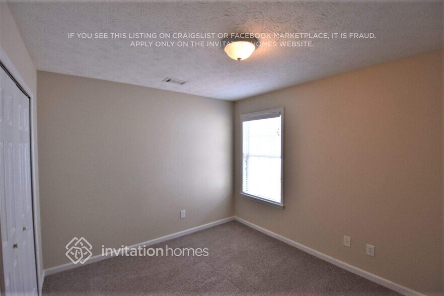 Building Photo - 2290 Grand Jct