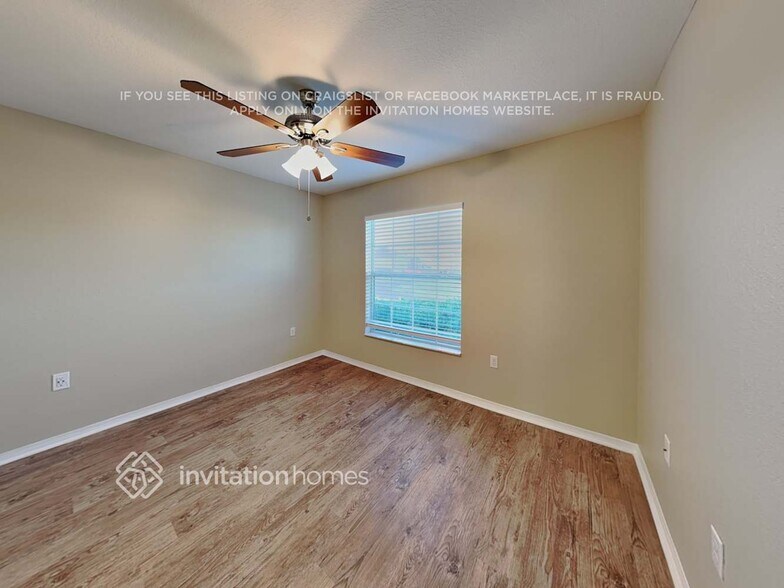 Building Photo - 6885 Heatherbrook Dr