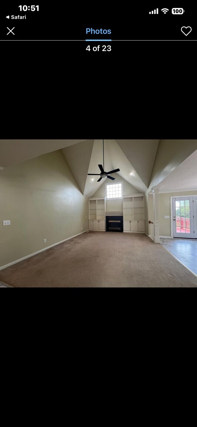 Building Photo - 809 Barneswyck Dr