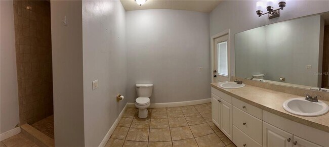 Building Photo - 6443 Ashville Dr