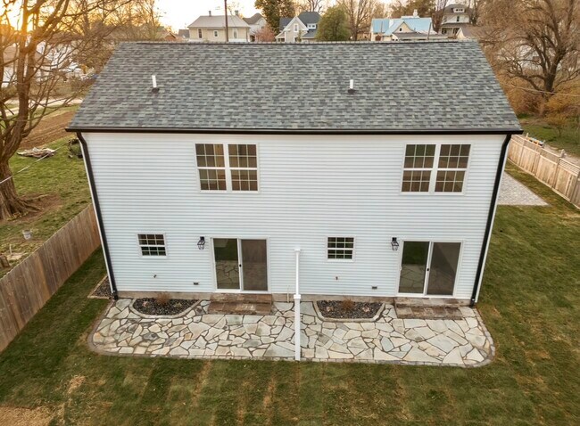 Building Photo - 217 Quince Alley