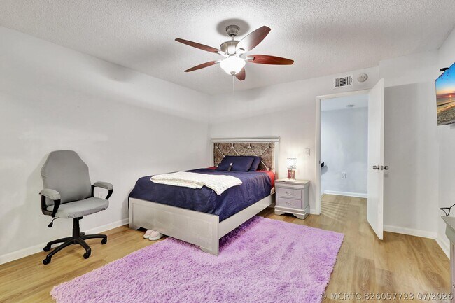 Building Photo - 5907 59th Way