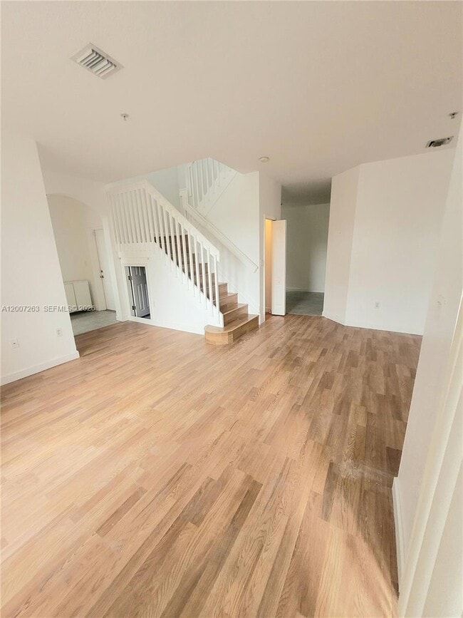 Building Photo - 4331 SW 160th Ave