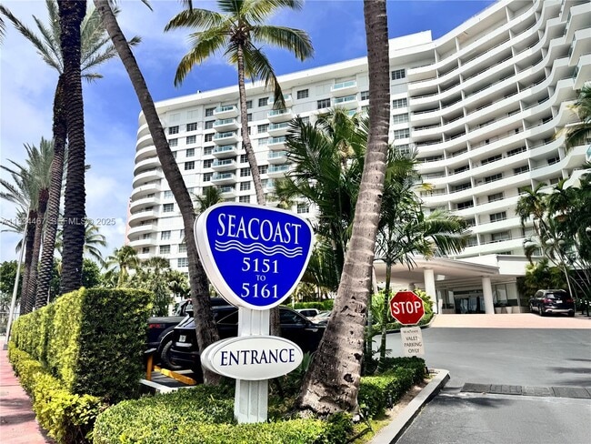 Building Photo - 5161 Collins Ave