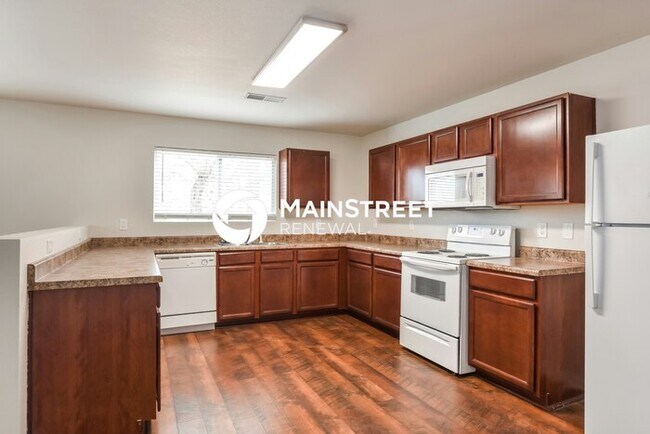 Building Photo - 3 Bedroom Pet-Friendly Home in MERIDIANVIL...