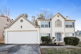 Building Photo - 7013 Grinder Dr