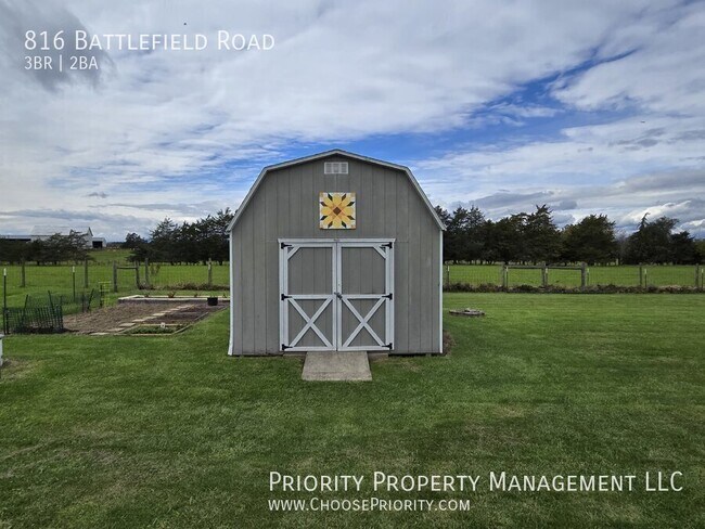 Building Photo - 3BR 2BA Single Family Home, Ft Defiance