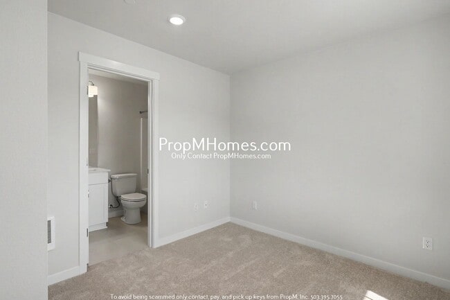 Building Photo - Brand New Three Bedroom Townhome in North Bethany!