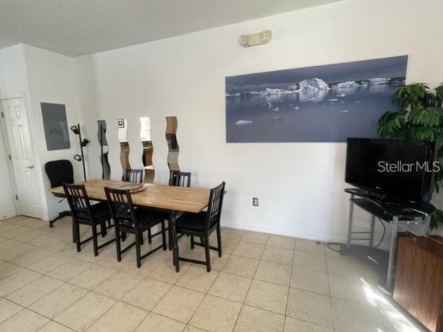 Building Photo - 5160 Regatta Dr