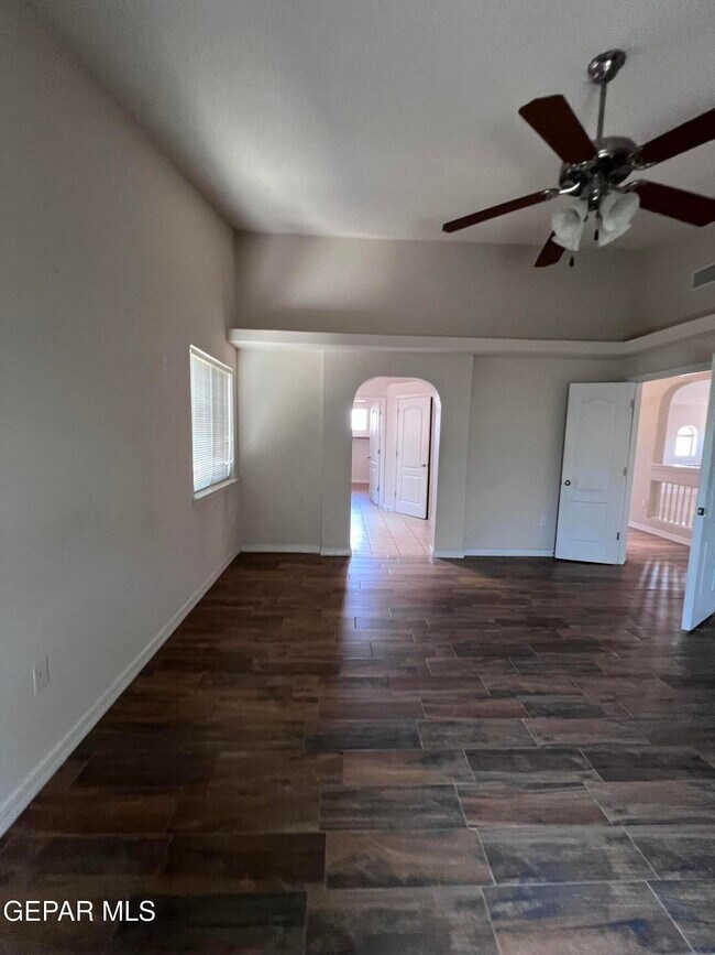 Building Photo - 12688 Tierra Alexis Dr