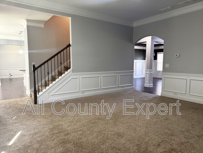 Building Photo - 4215 Hopewell Manor Dr