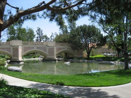 Building Photo - Andria of UTC Townhome with Attached Garag...