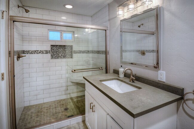 Building Photo - PRELEASE FOR AUGUST 2026 - Gorgeous Brick Ranch Home