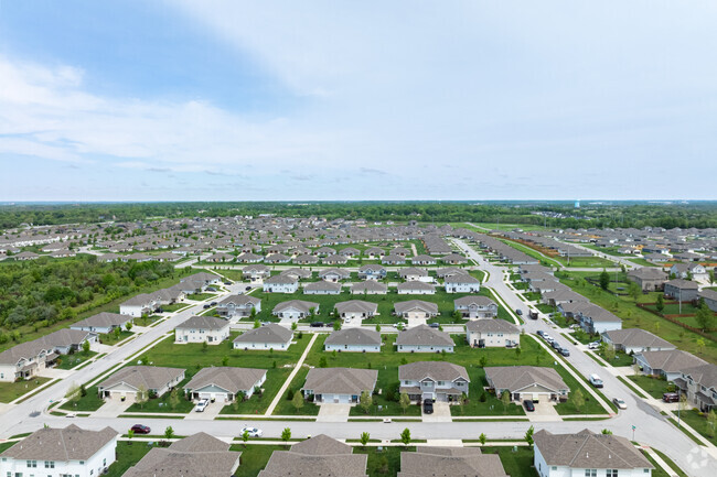 Building Photo - Colonial Highlands Villas