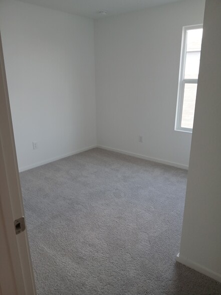 Building Photo - 7634 Barcelo Way