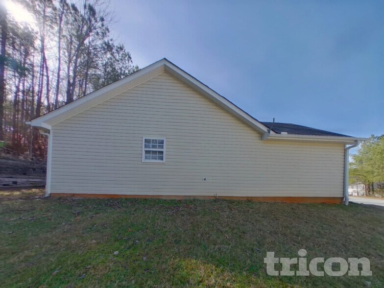 Building Photo - 4282 Marci St