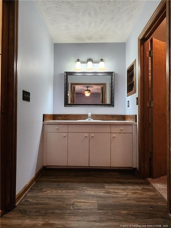 Building Photo - 909 Flintwood Rd