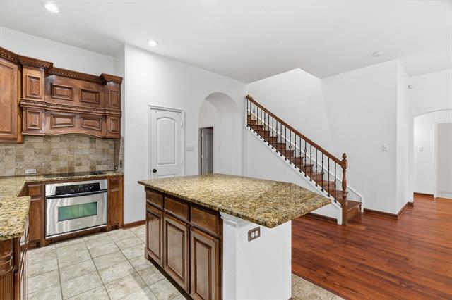 Building Photo - 2930 Coteau Way