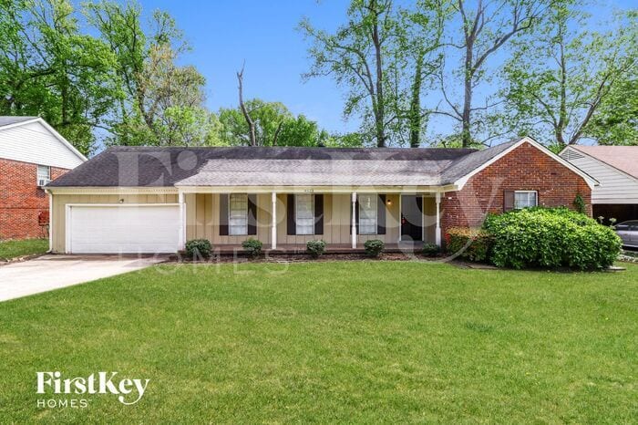 Primary Photo - 4523 Parkwood Rd