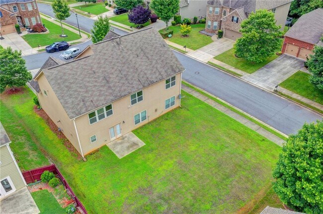 Building Photo - 4228 Woods Creek Ln