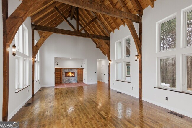 Building Photo - 1776 Old Country Pl