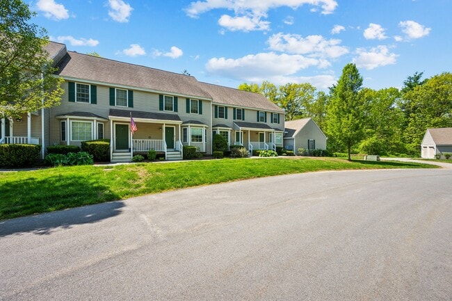 Building Photo - Birchwood Hills