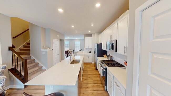 Building Photo - 7101 Equality Blvd