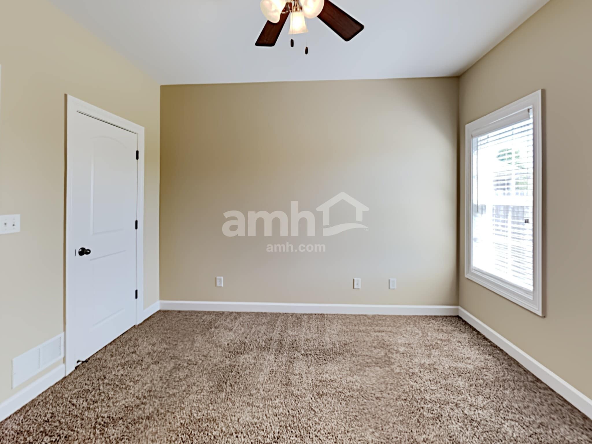 Building Photo - 2927 Keeley Cv