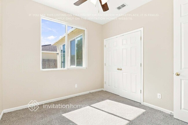 Building Photo - 5736 Bridgecross Dr