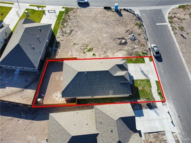 Building Photo - 23 Sereno St