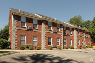 Building Photo - Serenity Court Apartments