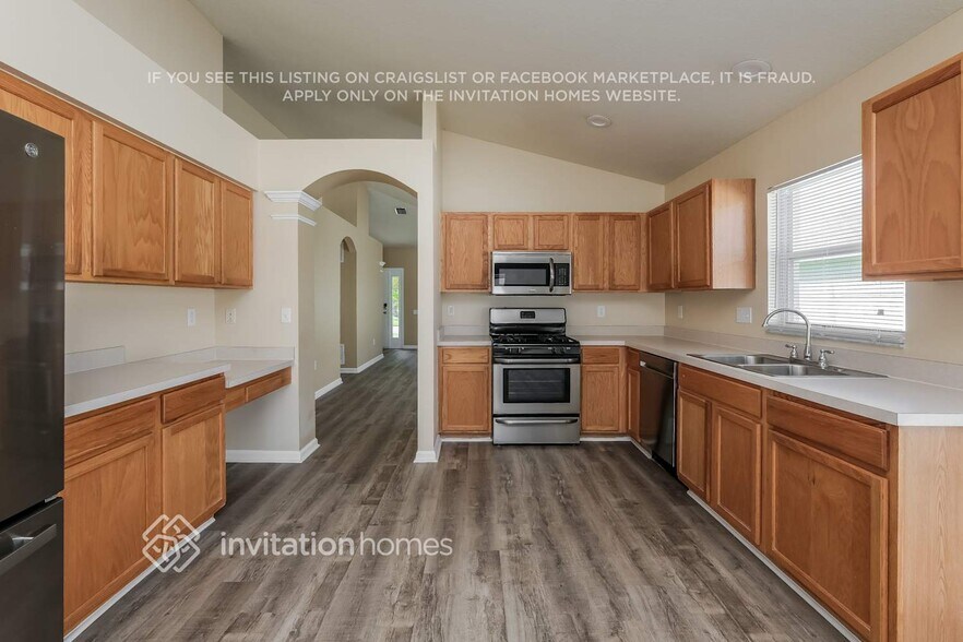 Building Photo - 1427 Wylie Ct