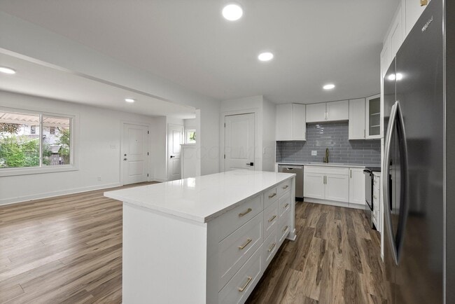 Building Photo - 2671 Whitehead Rd
