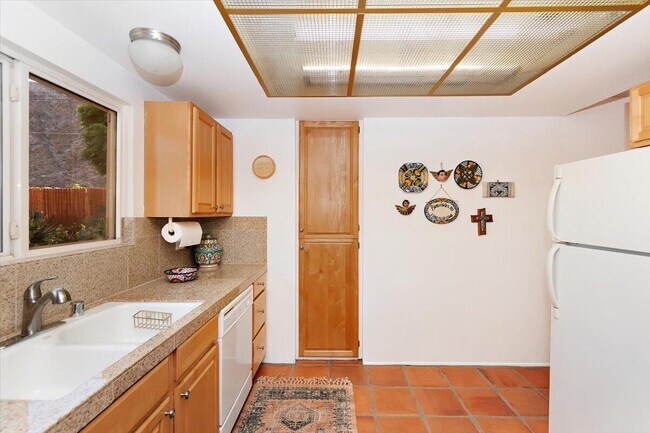 Building Photo - 51835 Avenida Madero