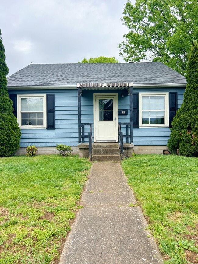 Building Photo - 609 Addison Ave