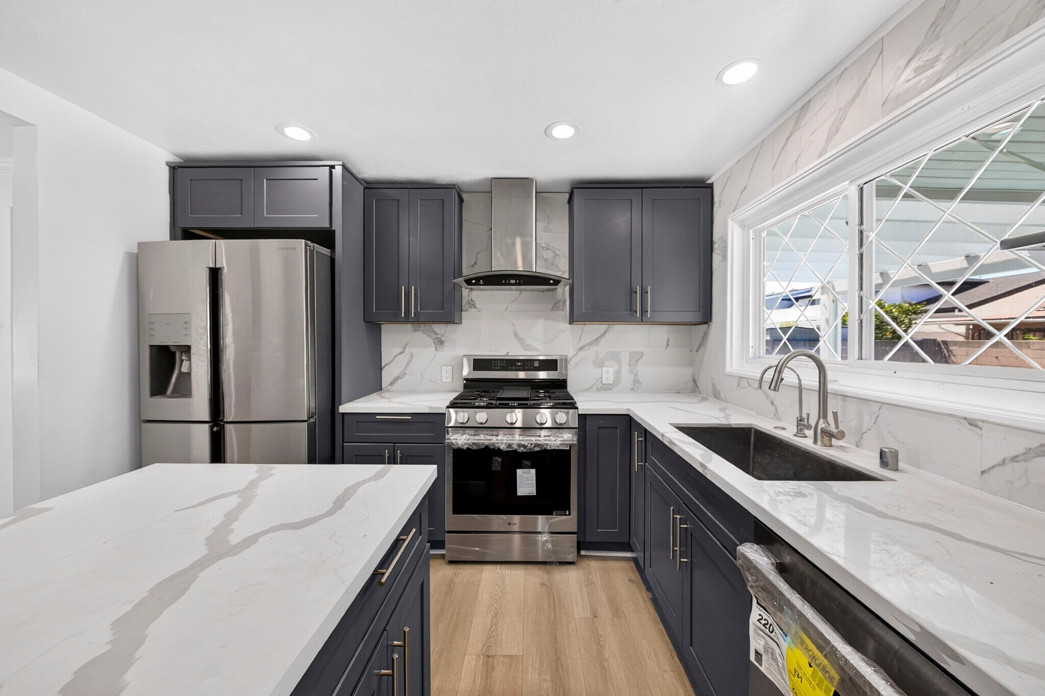 Building Photo - 8321 Santa Margarita Ln