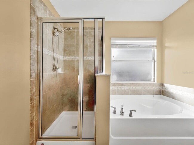 Building Photo - 2274 Geneva Dr