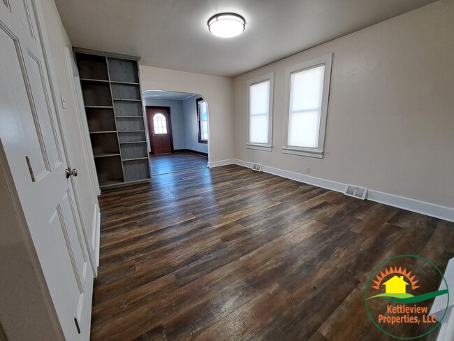 Dining Room - 1523 Martin Ave