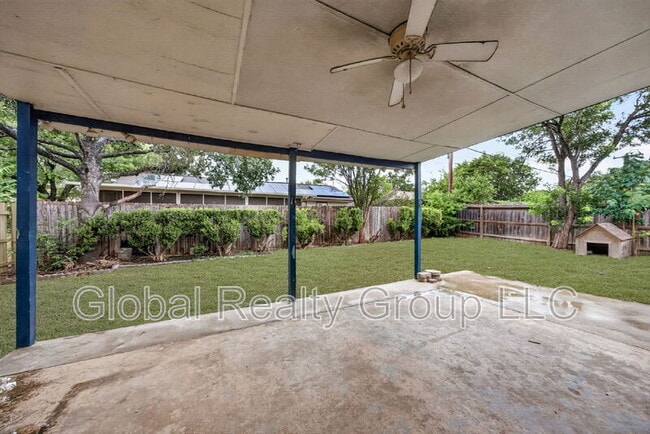 Building Photo - 7713 Narrow Pass St