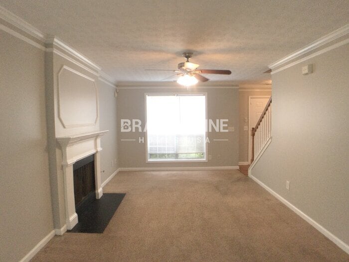 Building Photo - 1559 Ashford Ct