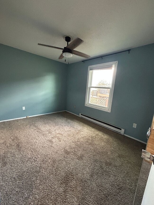 Building Photo - Spacious 5-Bedroom Family Haven with Moder...
