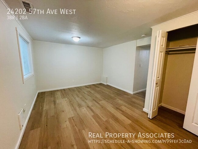 Building Photo - 24202 57th Ave W