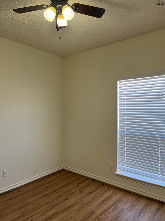 Building Photo - 2820 Judson Cir