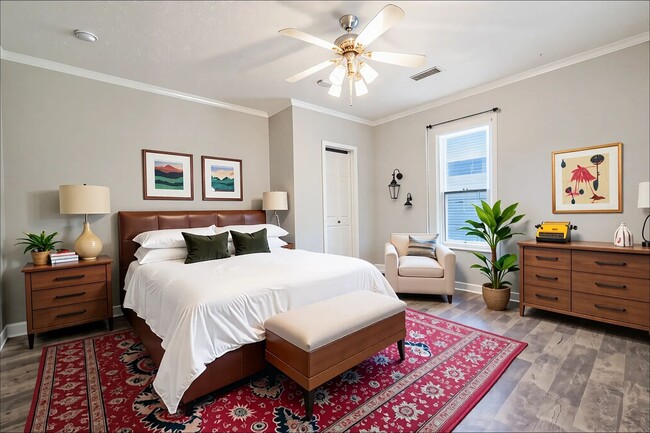 Building Photo - * Move-In Special * Beautiful 3 Bed / 2 Ba...