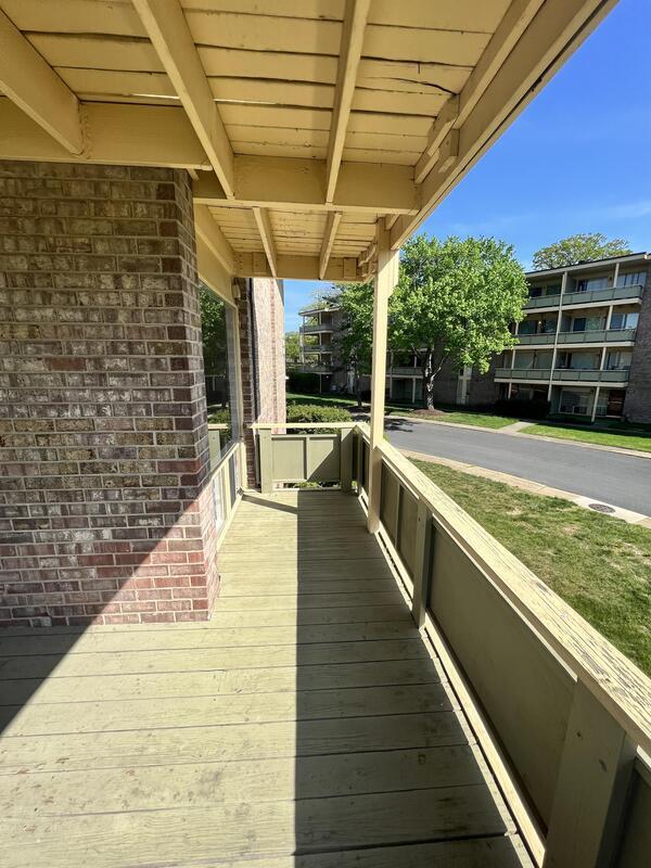 Building Photo - 7208 Donnell Pl