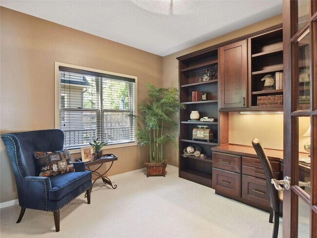 Building Photo - 6484 Ivy Way