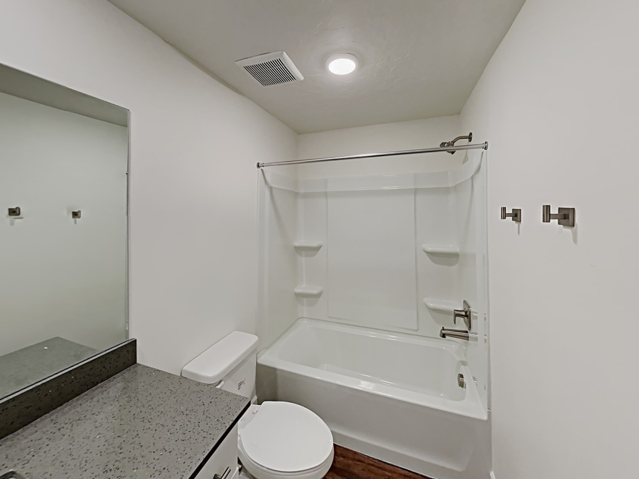 Building Photo - 6584 Old Forest Dr