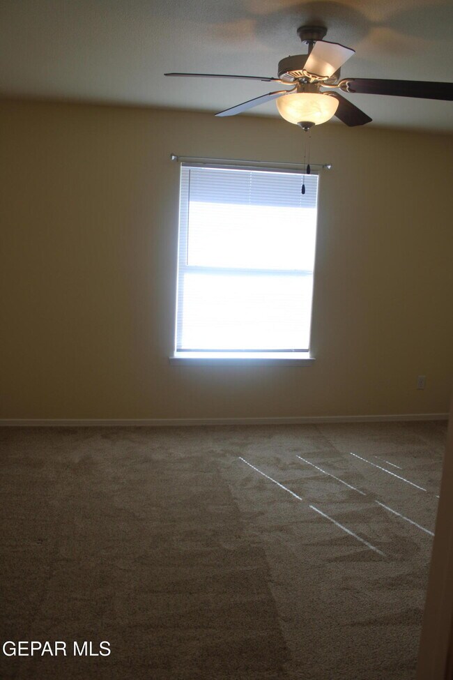 Building Photo - 12928 Hueco Pit Dr