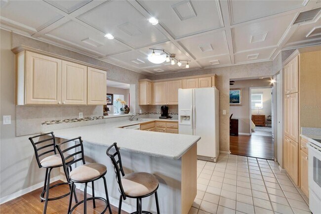 Building Photo - 1518 New Bedford Dr