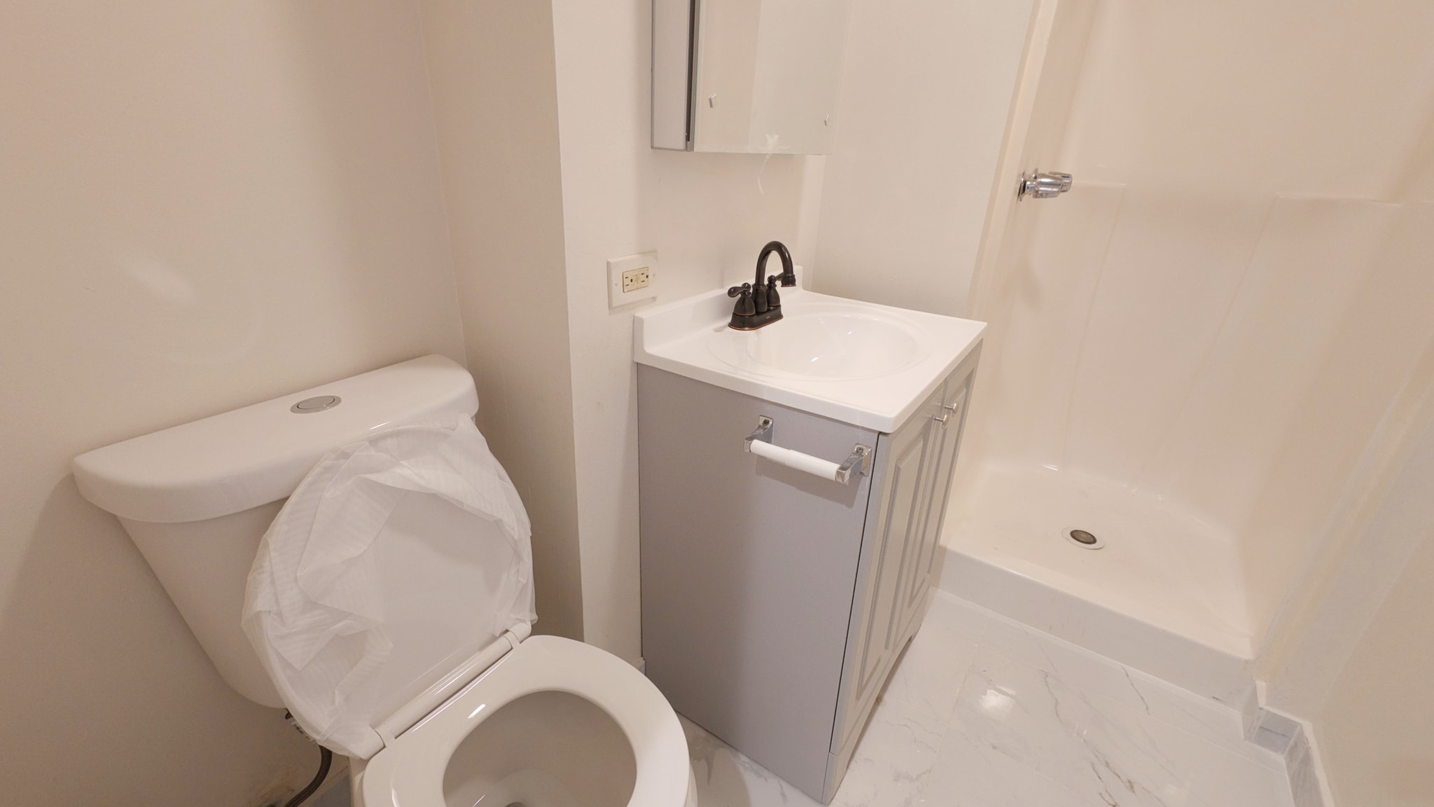 Building Photo - 3307 S Wallace St